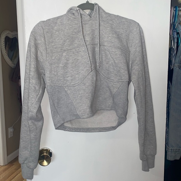 gray structured crop hoodie - Picture 1 of 3